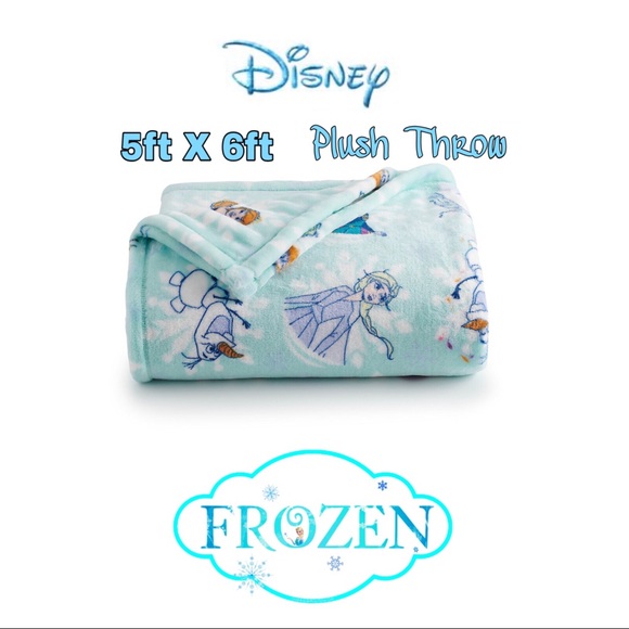 The Big One Other - Disney’s Frozen Plush Throw Blanket